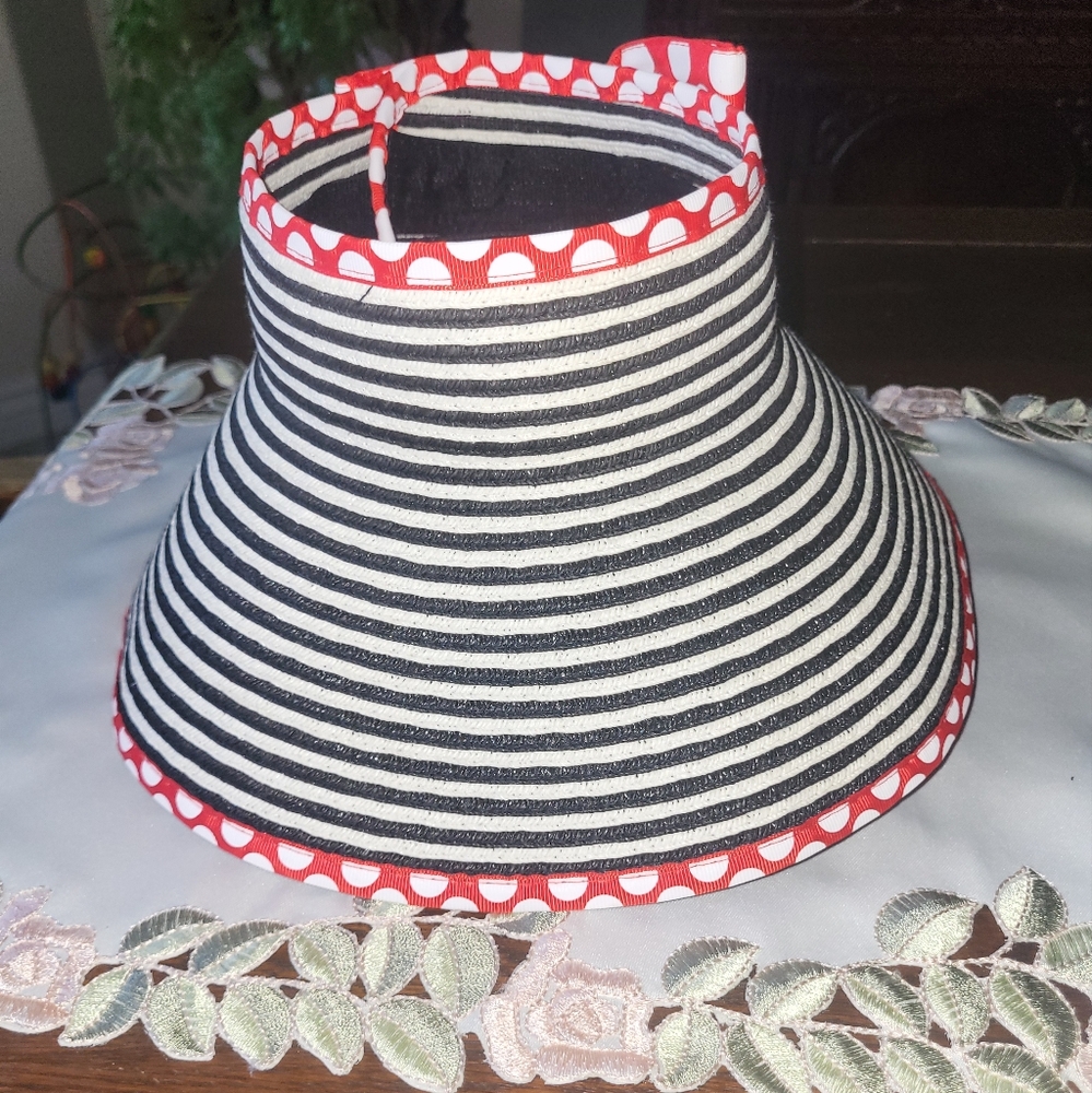 Disney Minnie Mouse Visor. Navy/White Stripes with bow White Polka Dots/Red